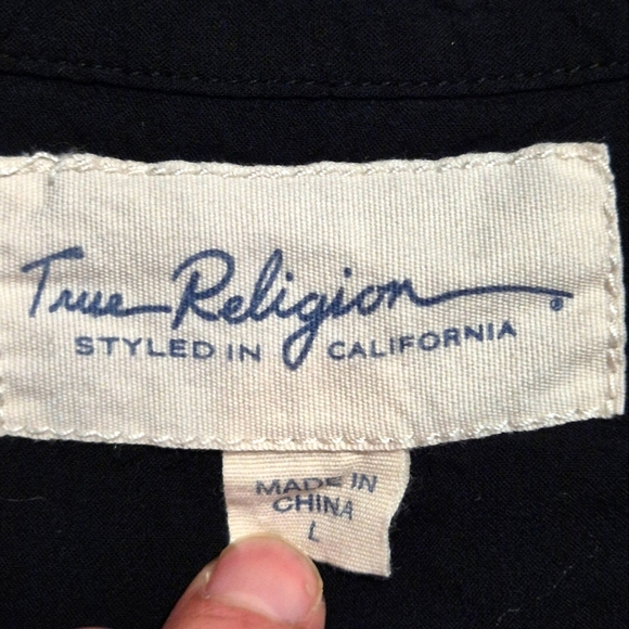 True Religion Black Button Up Shirt..SIZE:L - Picture 11 of 12